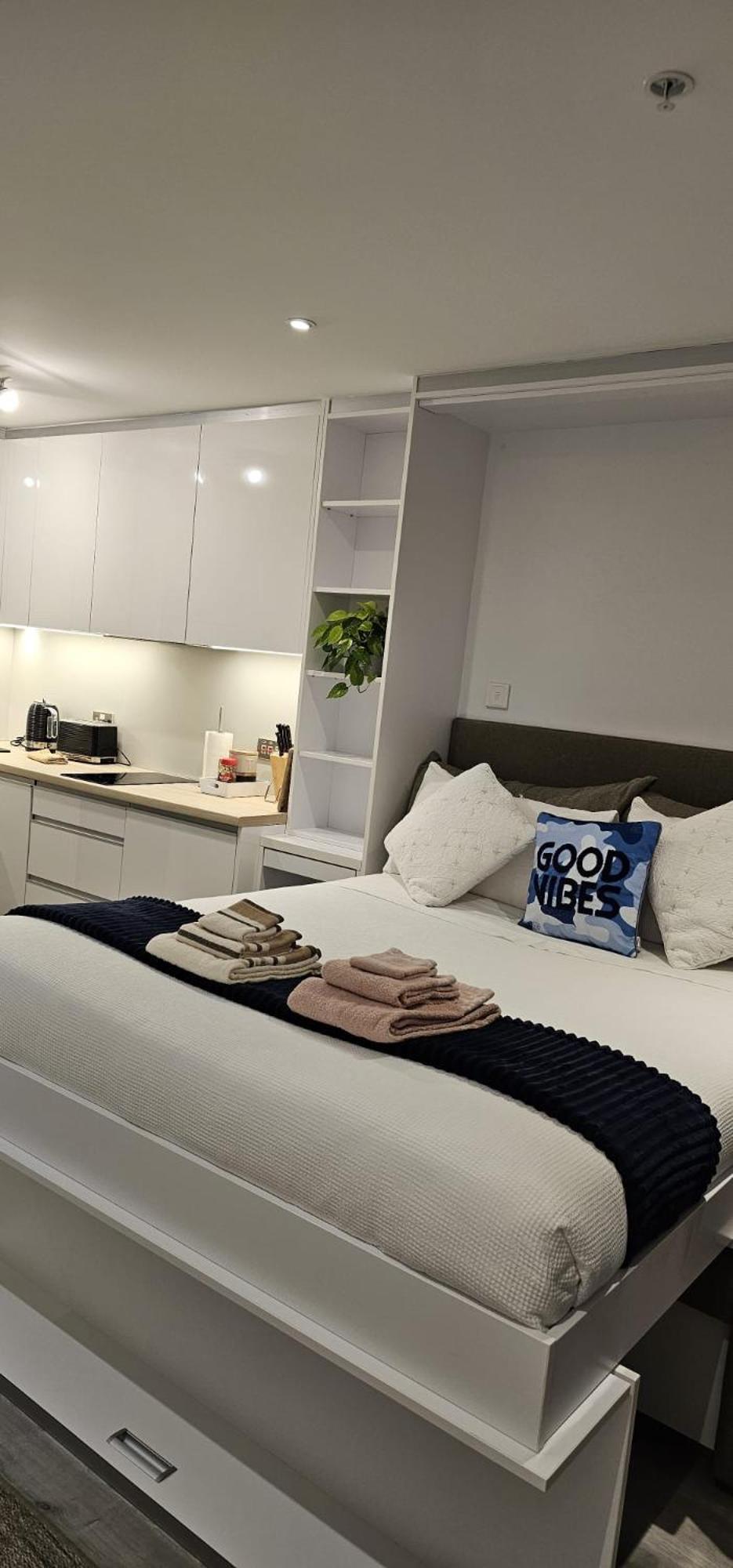 The Hub Apartment Гибралтар Екстериор снимка