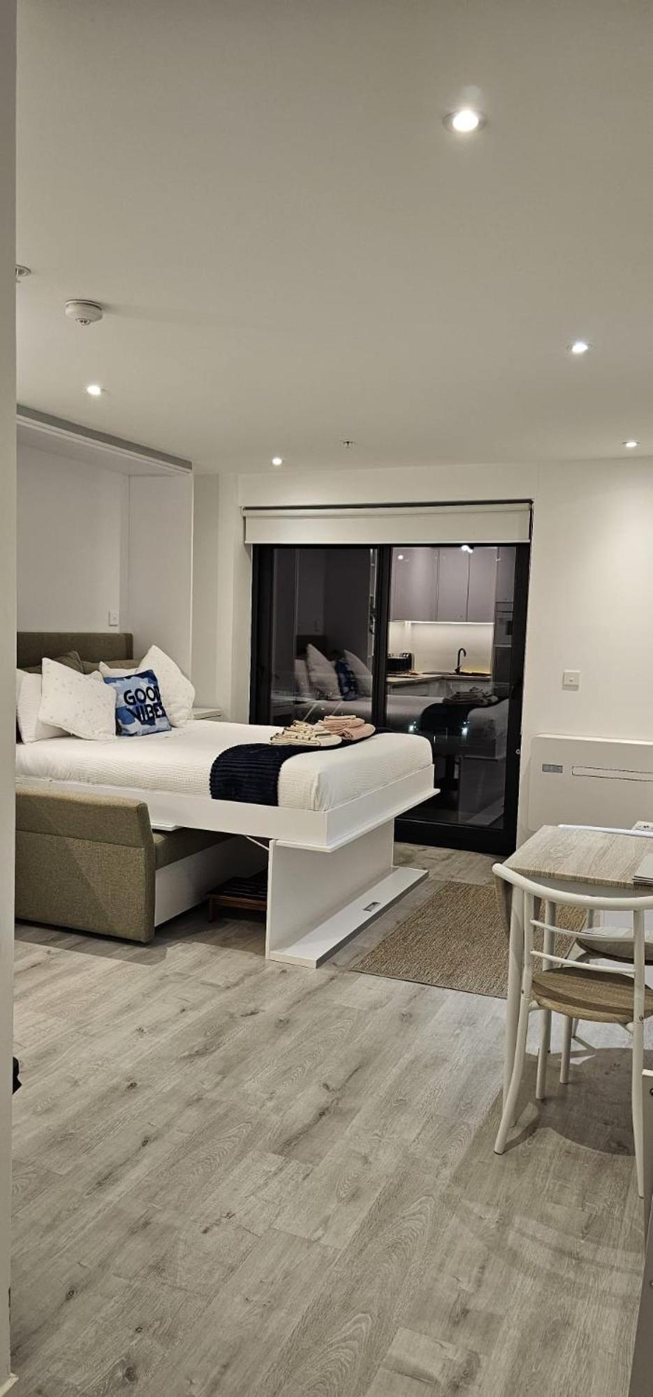 The Hub Apartment Гибралтар Екстериор снимка